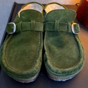 Birkenstock Women's Buckley Shearling Clog 